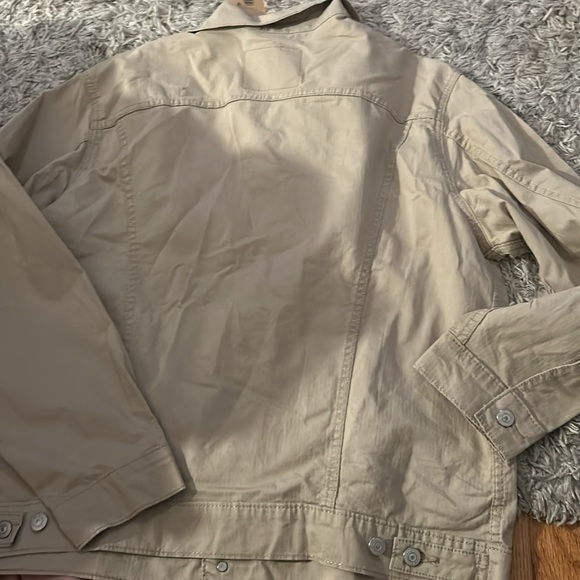 Men’s Levi tan Jean jacket size large measurements are 24 ptp new - Picture 7 of 8